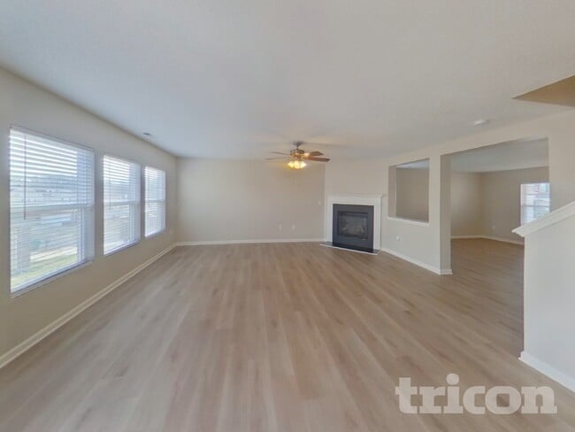 Photo - 13809 Riding Hill Ave