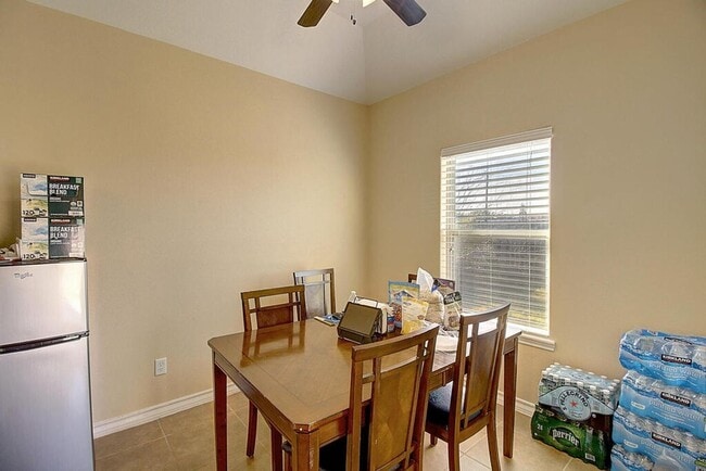 Photo - 3005 Dante Dr