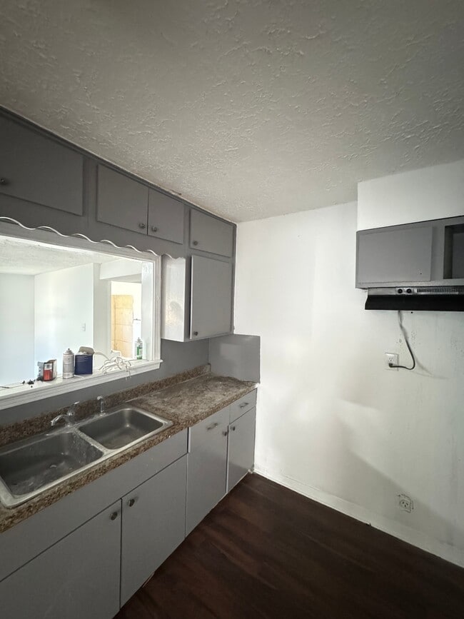 Photo - 253 N Carolina St