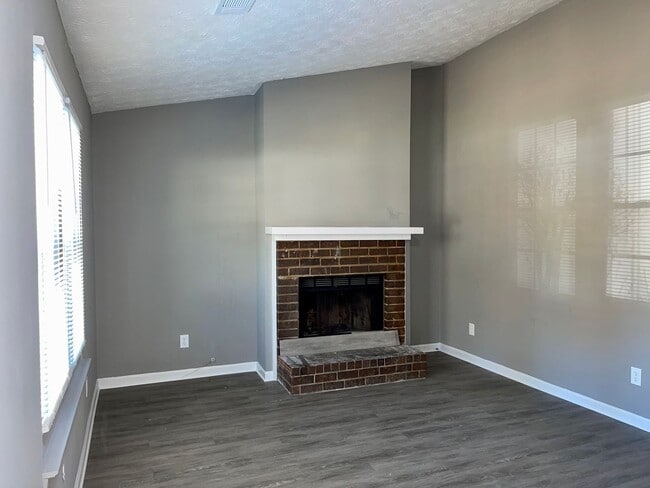 Photo - 378/380 Riverbrook Ct Unit 378