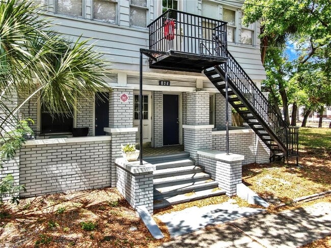 Photo - 626 Highland St N Apartamento Unidad 2