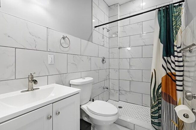 153 Danforth Ave