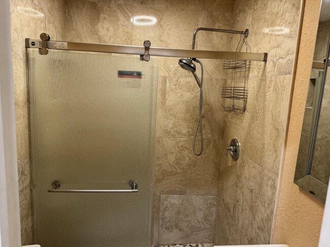 Photo - 816 Greenbriar Dr