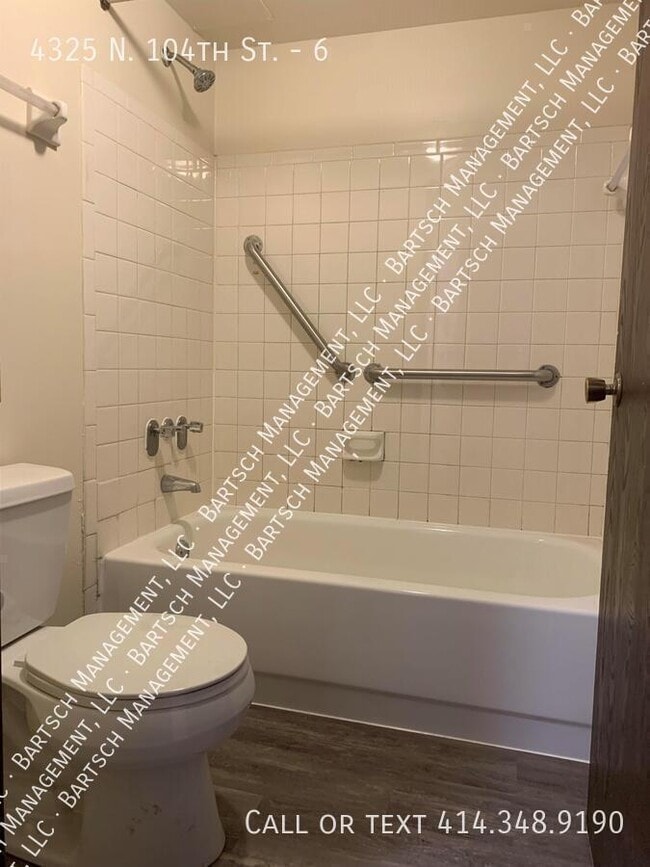 Photo - 4325 N 104th St Unit 6