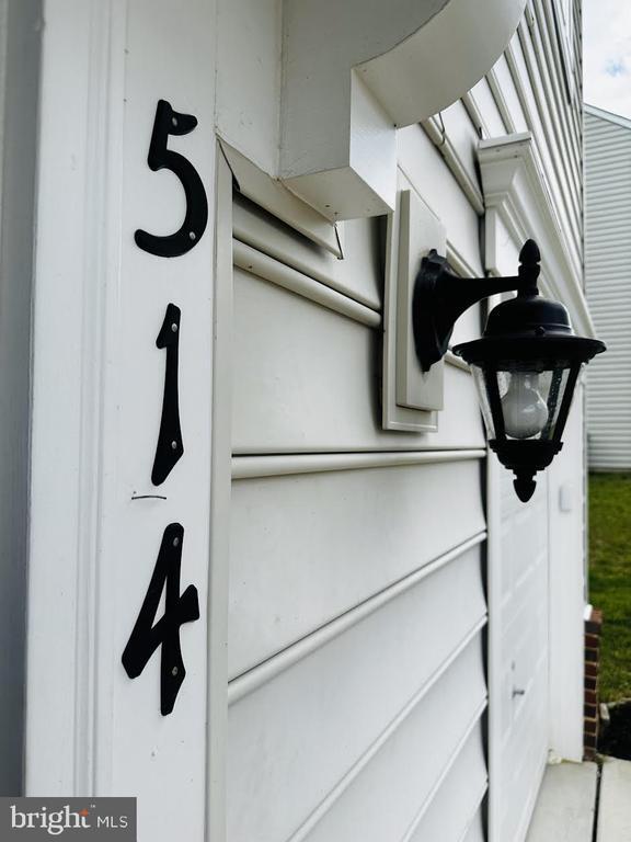 514 Landing Dr