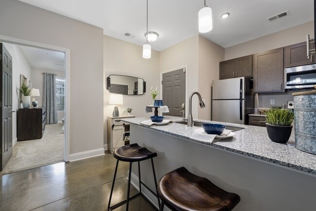 Building Photo - Wayfare at Garden Crossing Rental