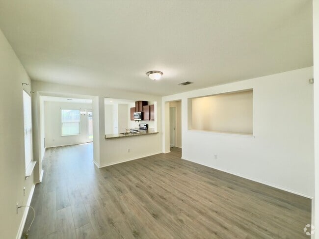 Building Photo - 13800 Benjamin Harrison St Rental