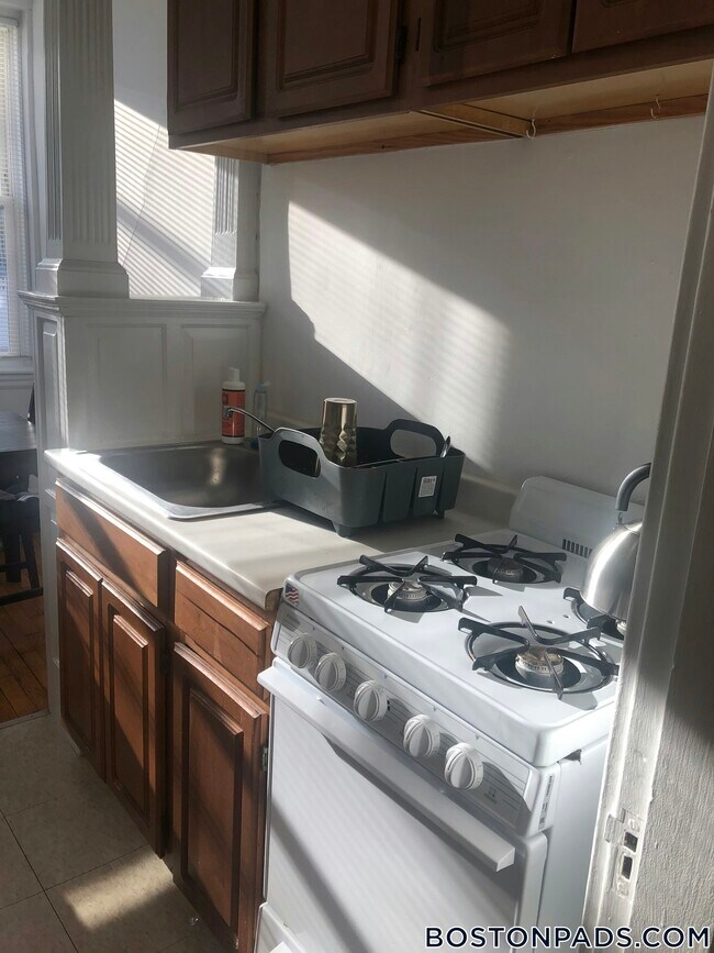 Photo - 172 Maple St Unit 103