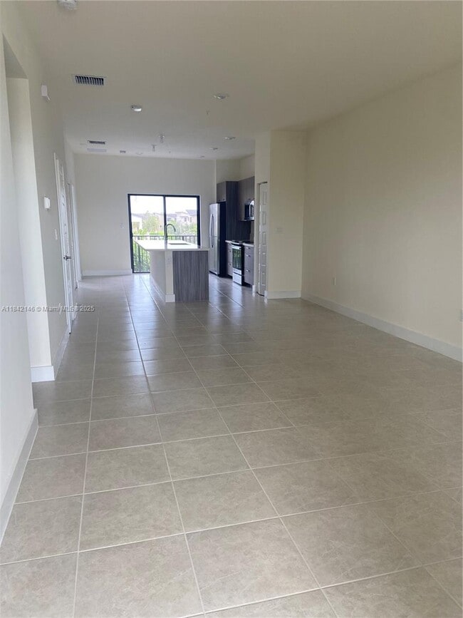 Building Photo - 8005 NW 104th Ave Unit 27 Rental