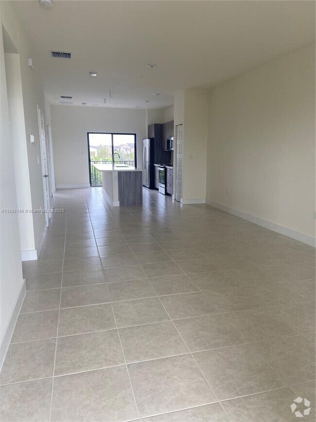 Building Photo - 8005 NW 104th Ave Unit 27 Rental