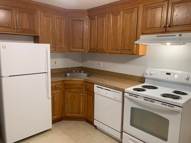 Photo - 67 Grove St Unit 12A