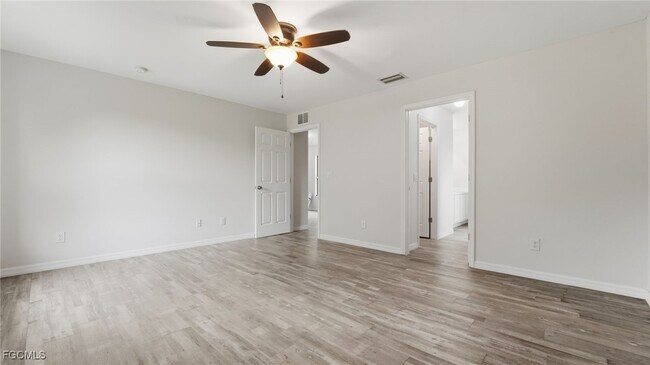 Photo - 2701 E 18th St