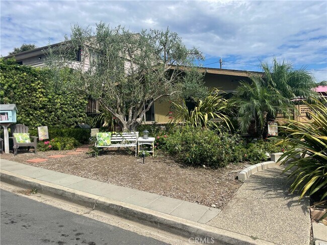 Photo - 267 Fairview St