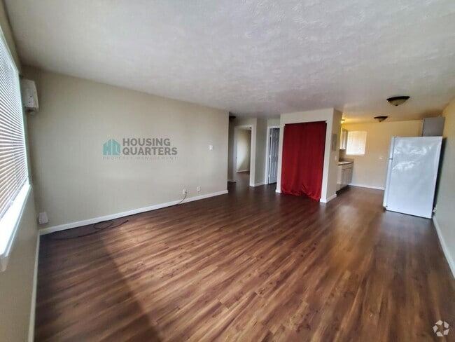 Building Photo - 2915 N Mayfair St Rental