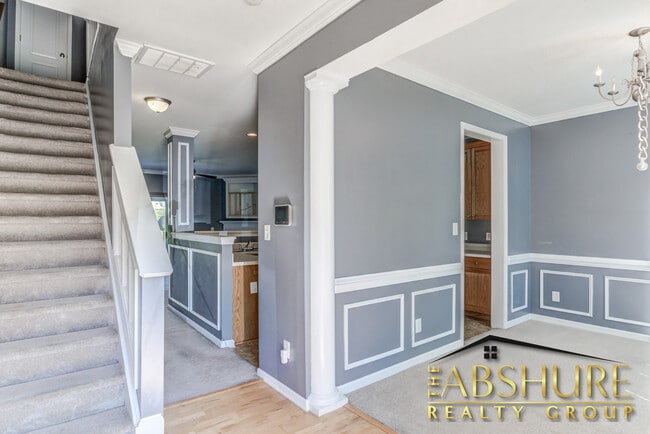 2136 Sunny Cove Dr