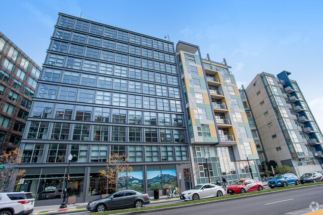 Building Photo - 929 Florida Ave NW Rental