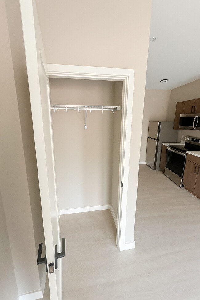 4UP Apartments