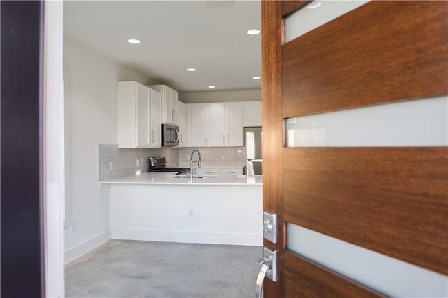 Photo - 3415 Dalton St