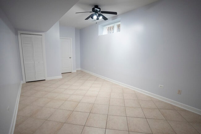 Photo - 2416 N Greenview Ave Unit G
