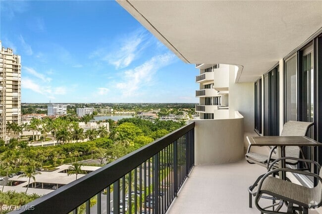Building Photo - 4001 Gulf Shore Blvd N Unit 1106 Rental
