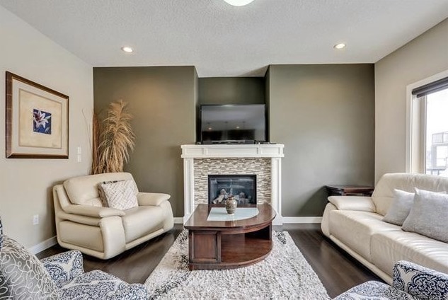 Photo - 111 Bayview St SW