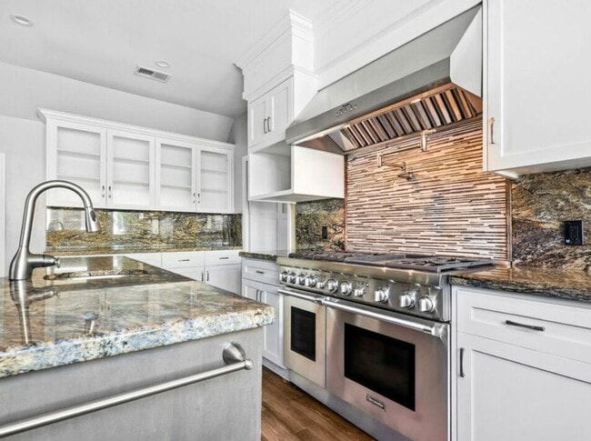 Photo - 921-923 30th Street Unit 921 30th Street