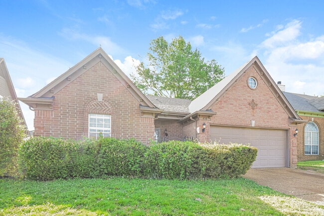 Photo - 430 N Ericson Rd