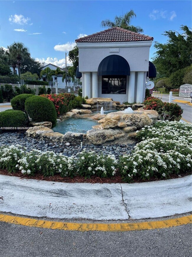 Photo - 5133 Brisata Cir Unit L