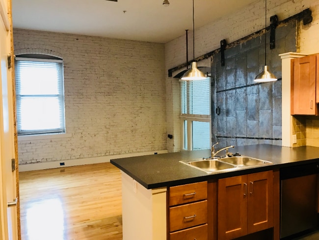 Photo - 425 N Prince St Unit 203