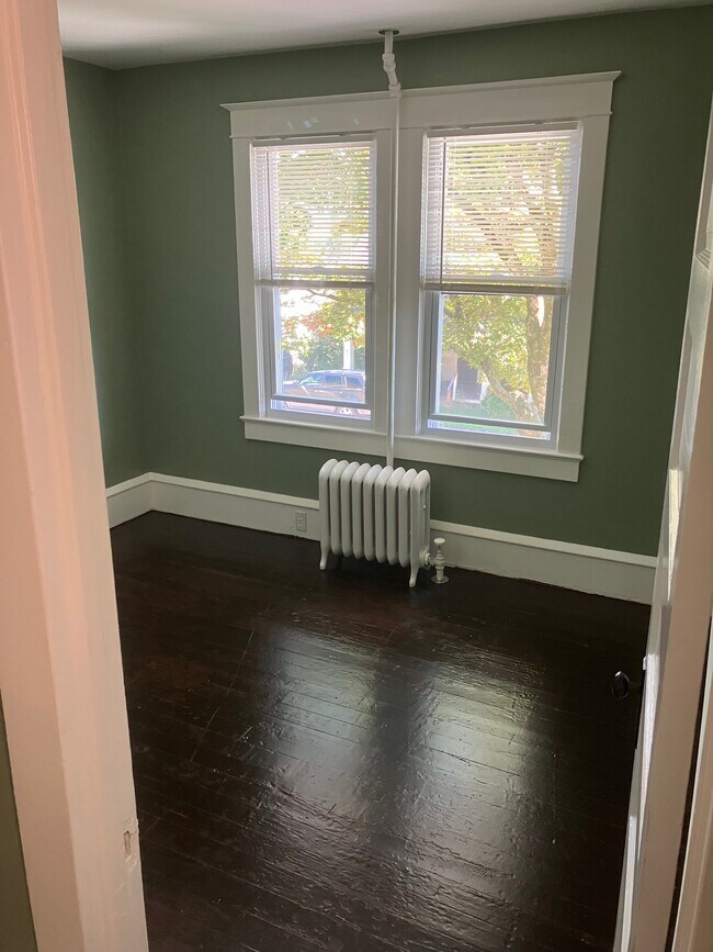 Photo - 1302 Hillside Ave Unit Apt#1