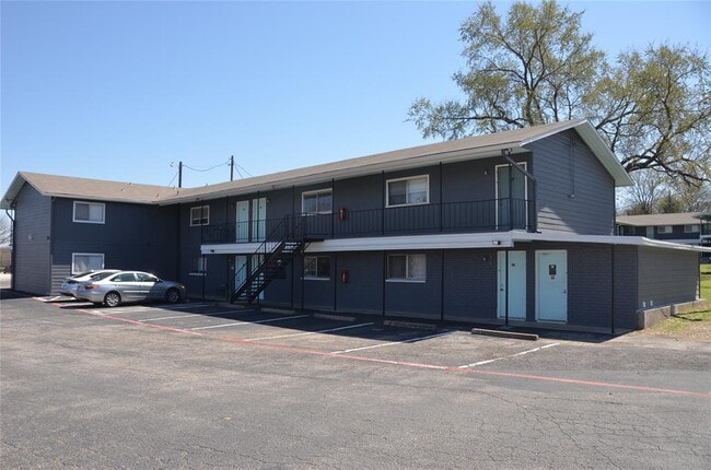 Photo - 1209 Vance St Apartment Unit 24