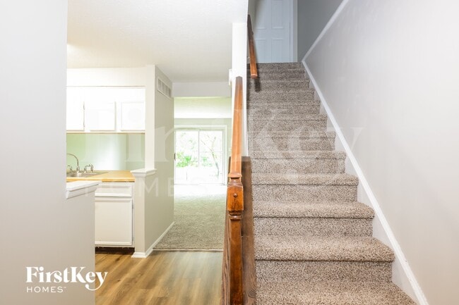 Photo - 6847 Cross Key Dr