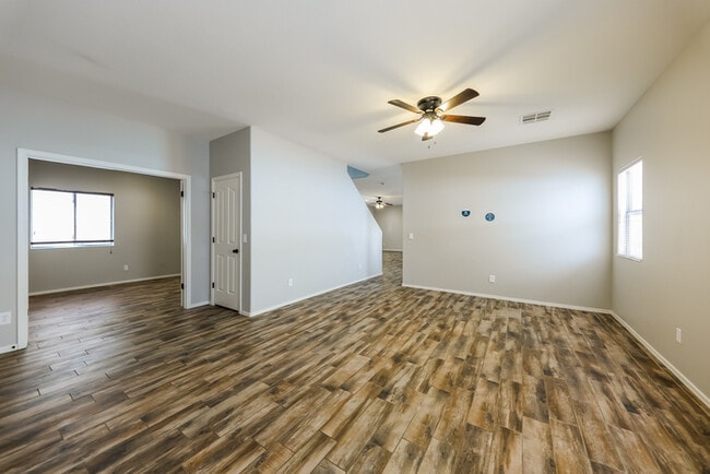 Photo - 18356 W Mission Ln