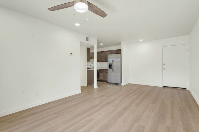Photo - El Dorado Apartments