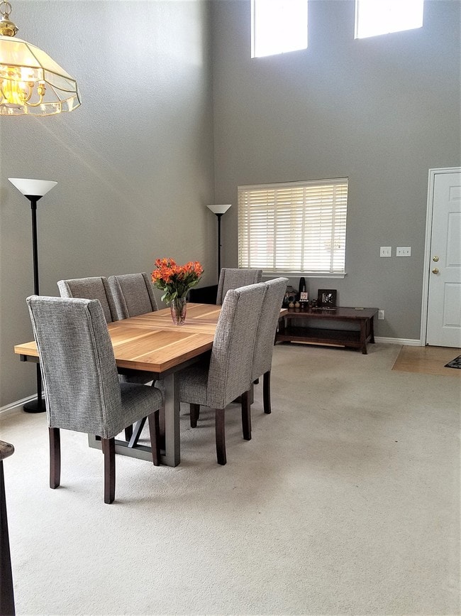 Building Photo - 9485 E Kansas Pl