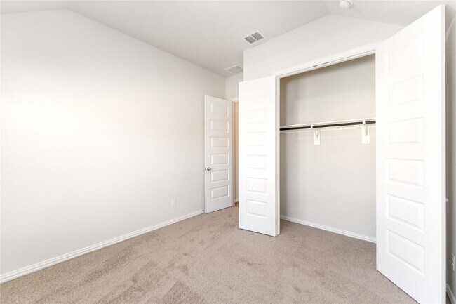 Photo - 24543 Greeley Lake Dr