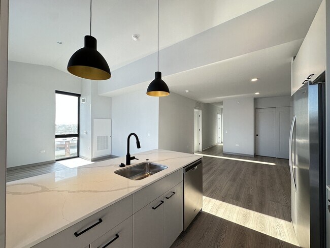 Photo - 2155 N Elston Ave Unit 625