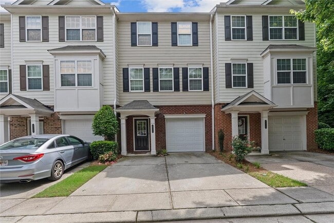 Building Photo - 6720 Stoneleigh Way