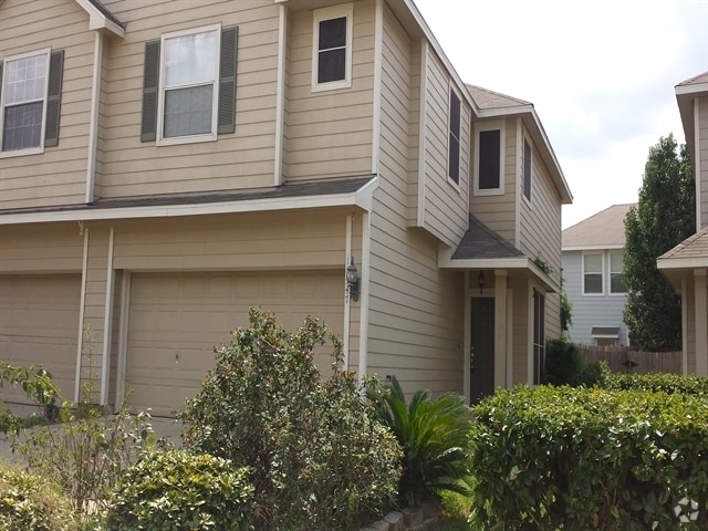 Building Photo - 16547 Beckland Ln Rental
