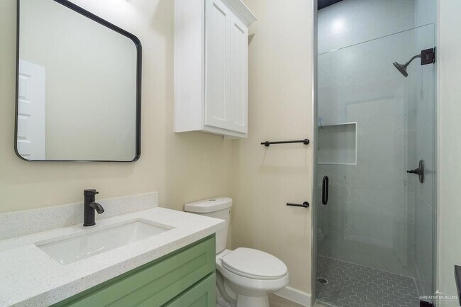 Photo - 5705 Notre Dame Ave Unidad 2 Rental