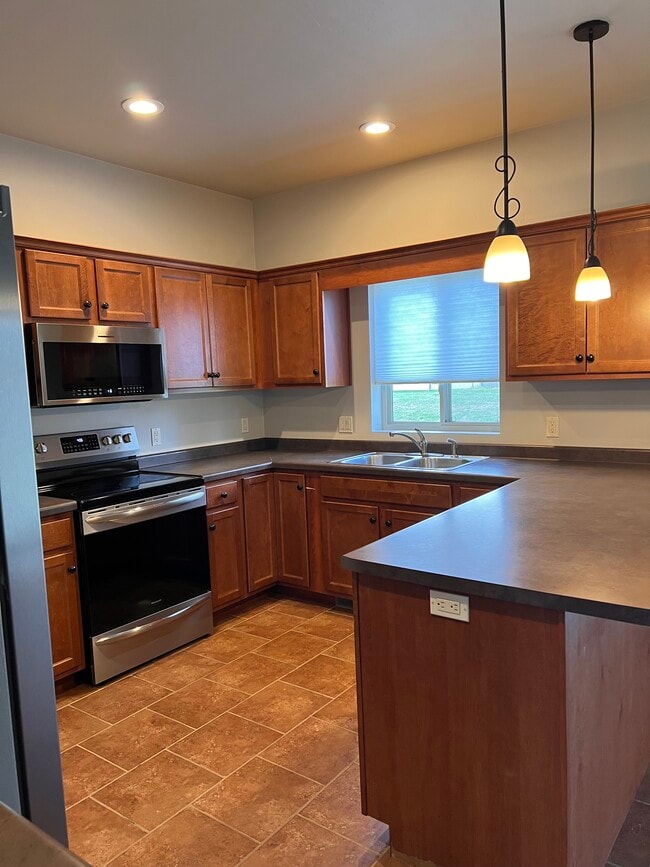 Photo - 2674 Cormier Rd