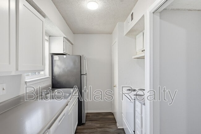 Photo - 8030 Cambridge Cir Unit A