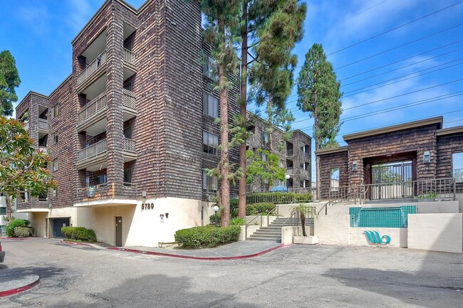 5780 Friars Rd