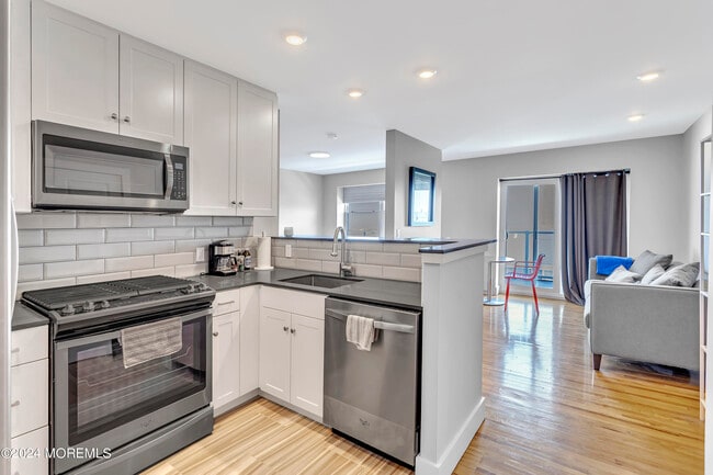 Photo - 1706 Park Ave Unidad 4C