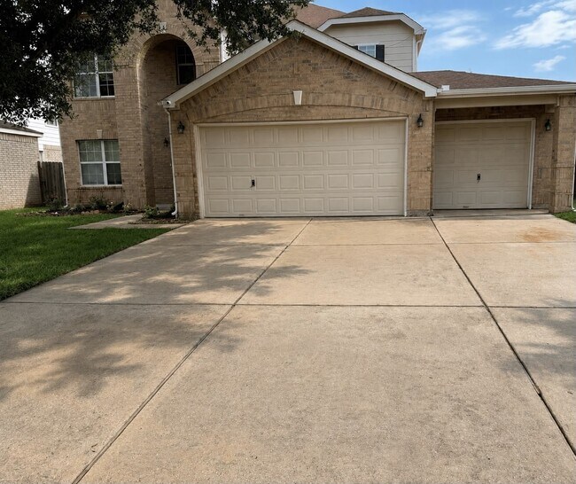 Building Photo - 20718 Blanton Brook Dr