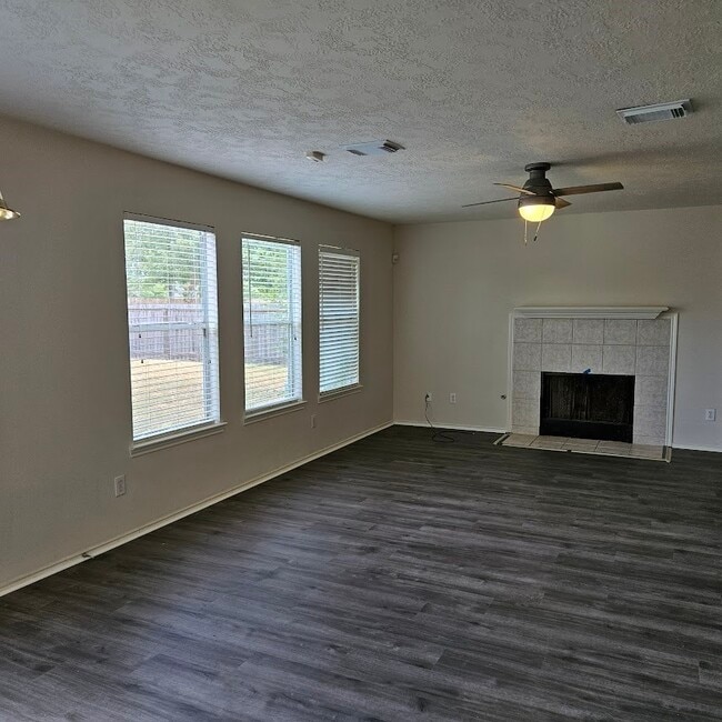 Photo - 21706 Slate Bridge Ct