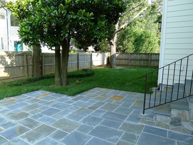 Photo - 7607 Newmarket Dr