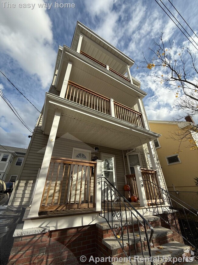 Building Photo - Cambridge/North Cambridge 3 Bedroom - In U... Rental