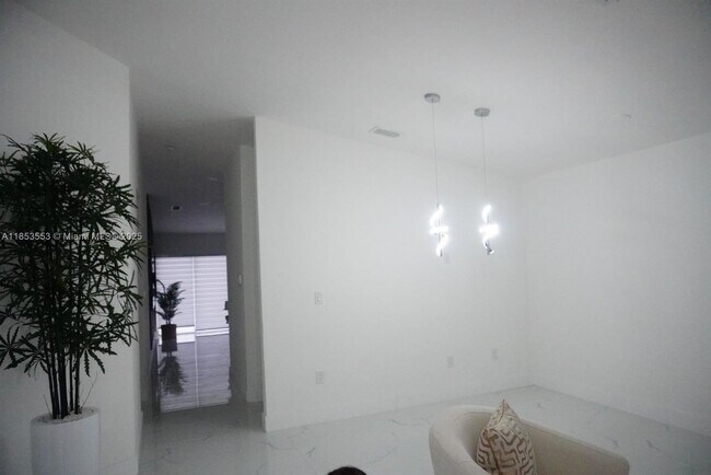 Photo - 16112 SW 104th Terrace