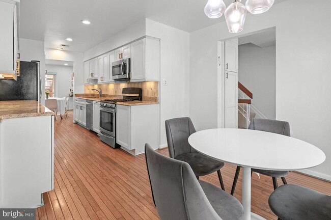 Photo - 6939 Copperbend Ln